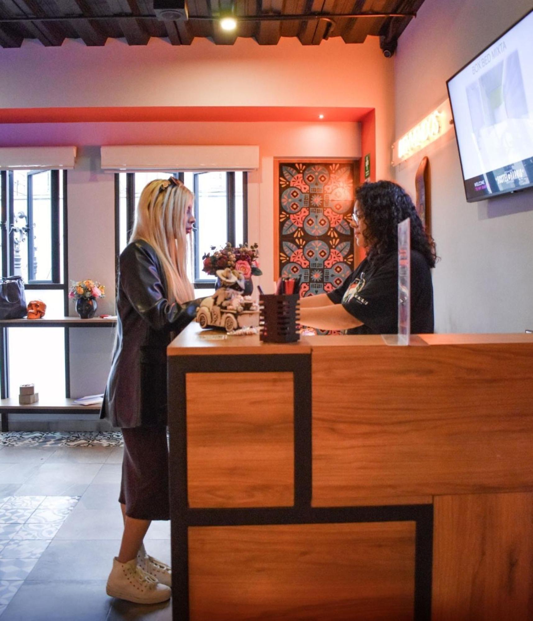 Barrio Downtown Mexico City Hostel 外观 照片